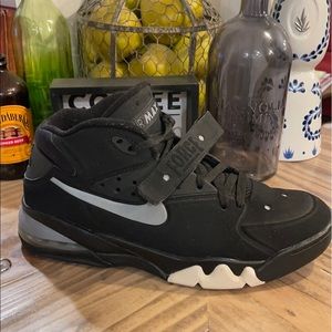 Nike Air Force Max 2013. Charles Barkleys.